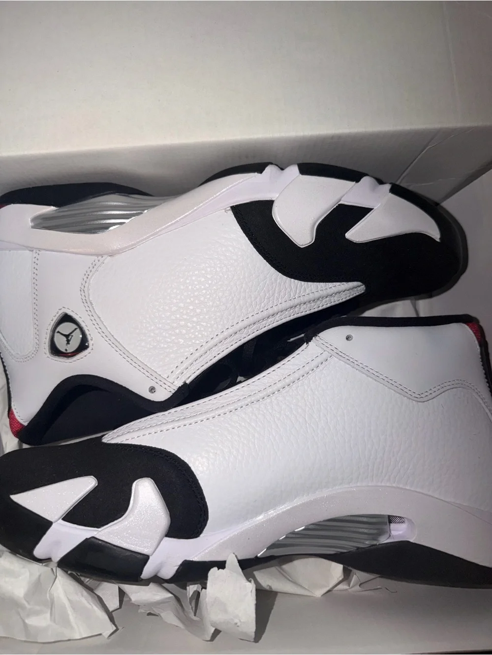 Nike pair jordan