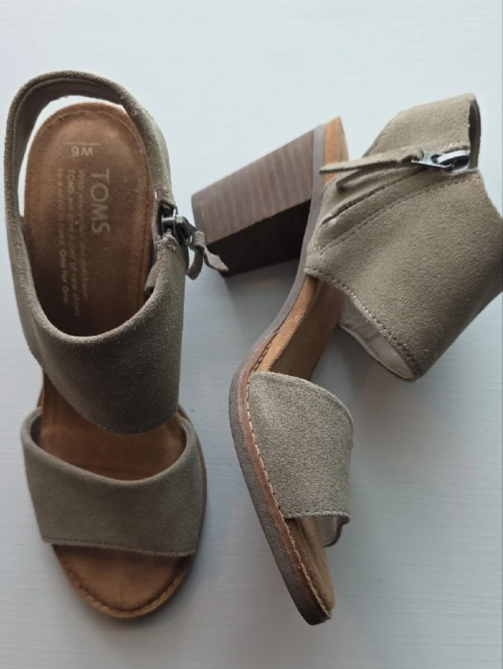 Toms taupe suede