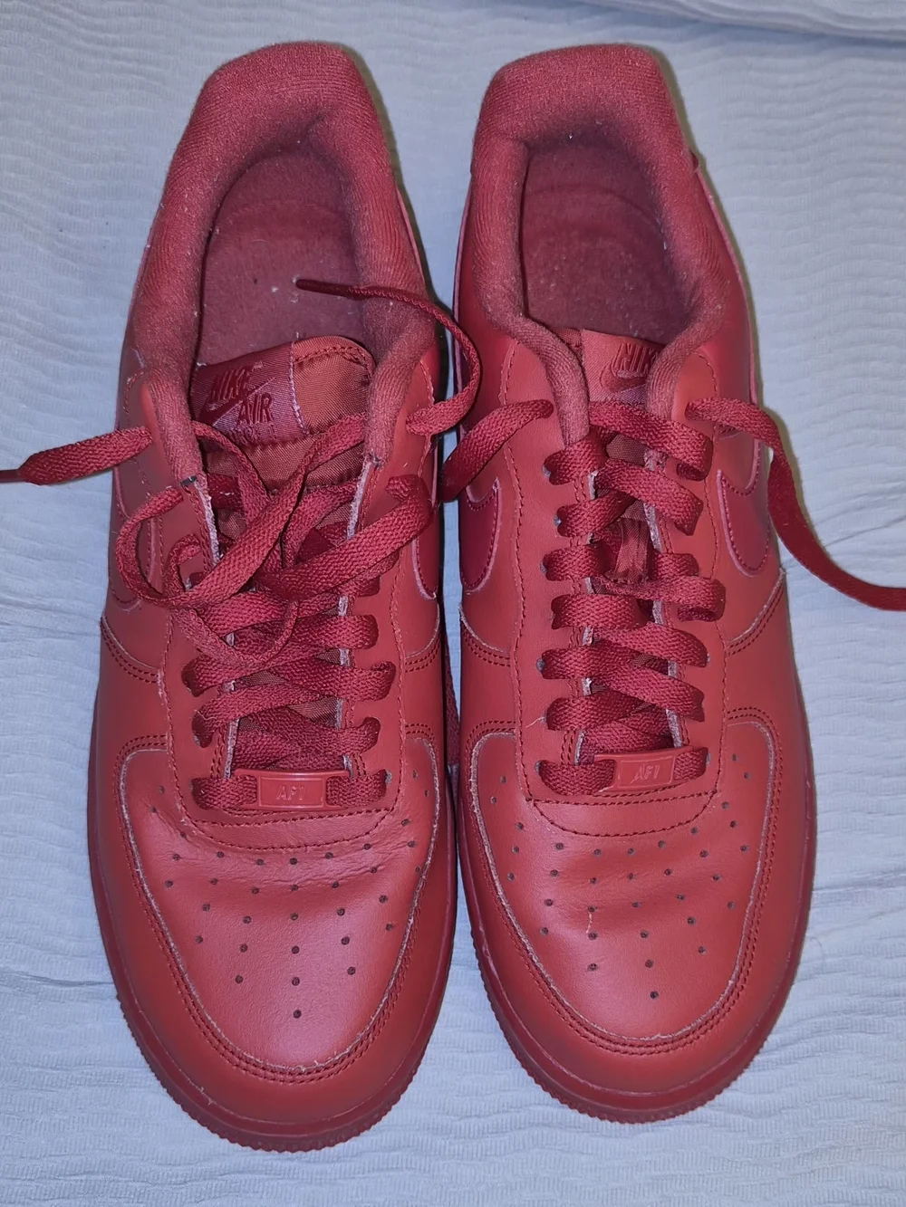Nike Men's All-Red Low-Top Athletic Sneakers