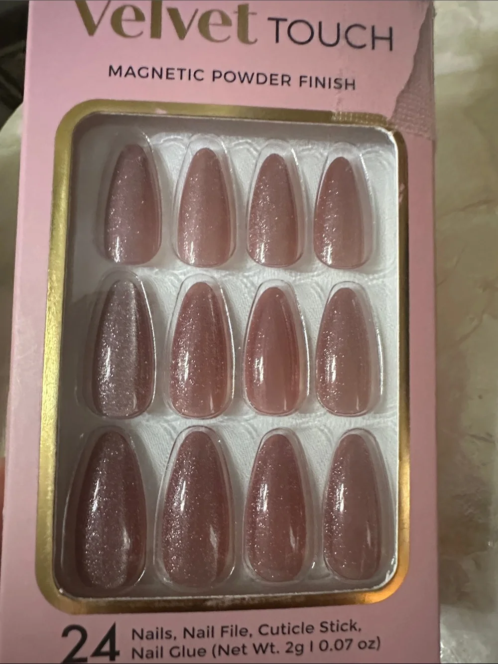 5 Press-On Nail Sets.
