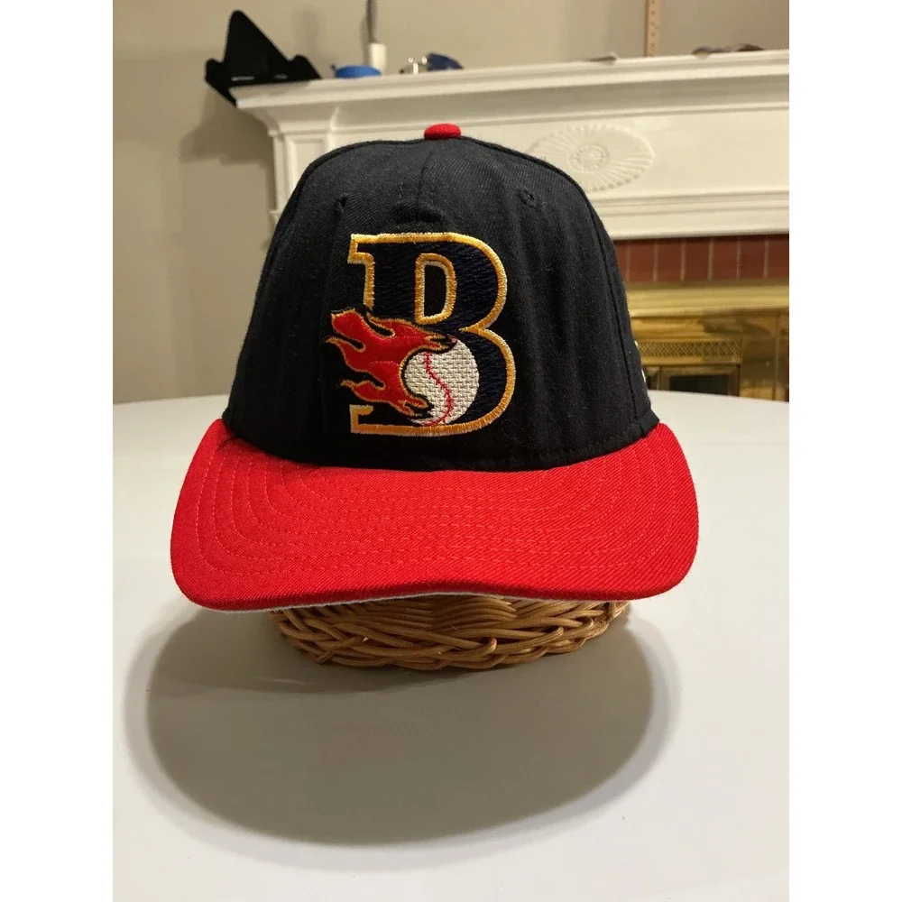 VTG USA Made New Era 59FIFTY Burlington Bees Kid Fitted‎ Hat 6 3/4 Navy Red MiLB