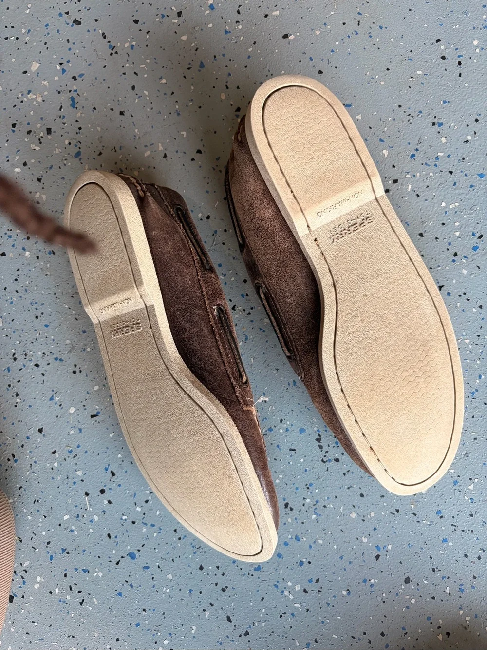 Sperry brown style