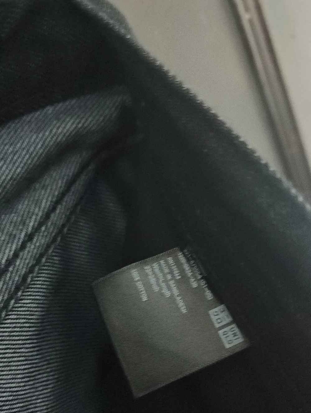 Uniqlo inseam 25 these