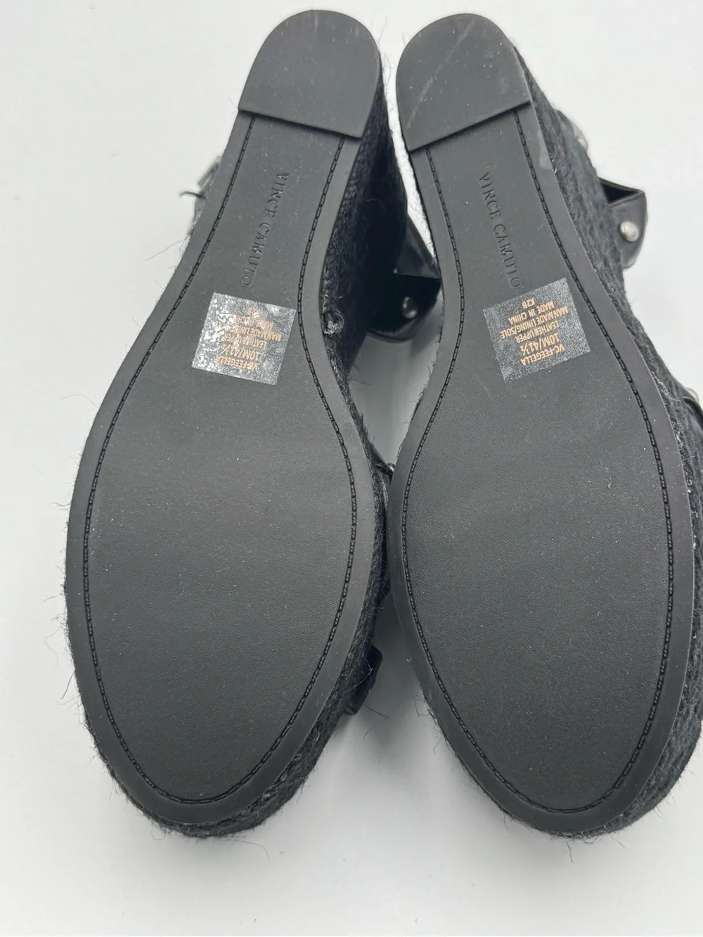 Vince Camuto new without