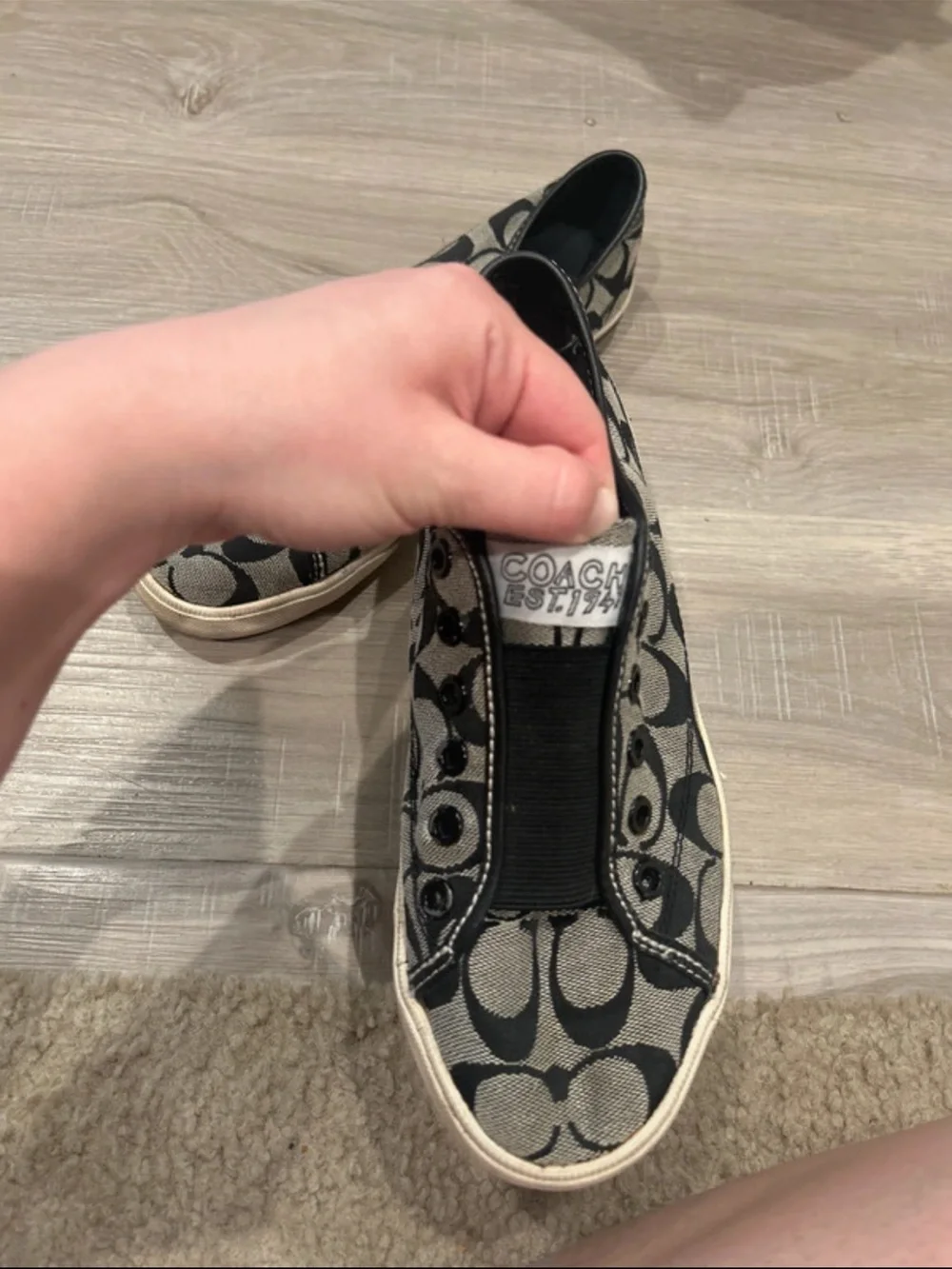 Coach size these