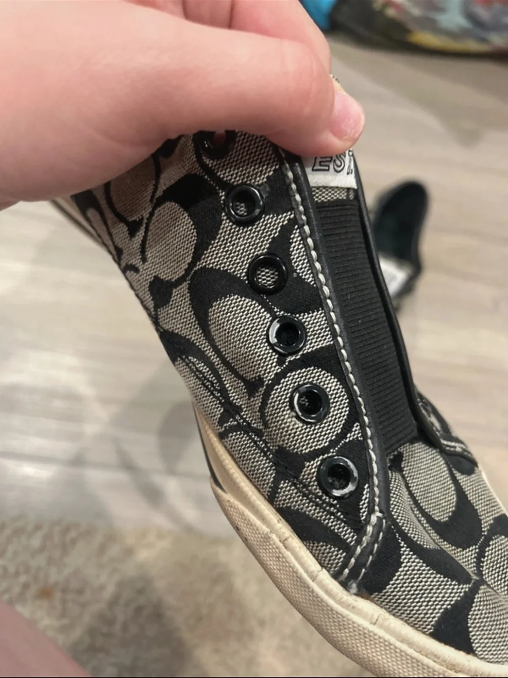 Coach size these