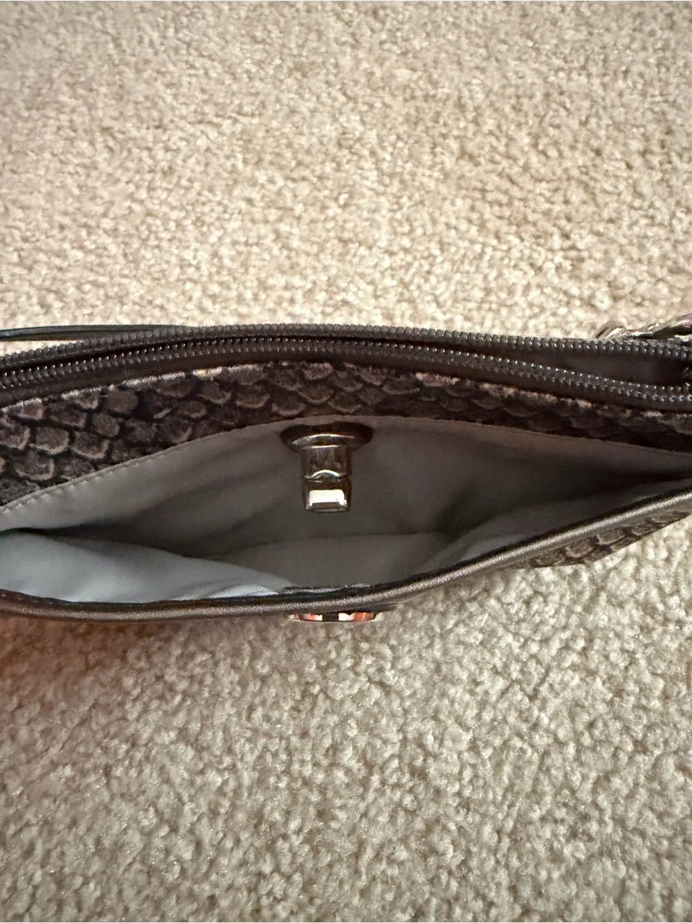 Coach detachable secure