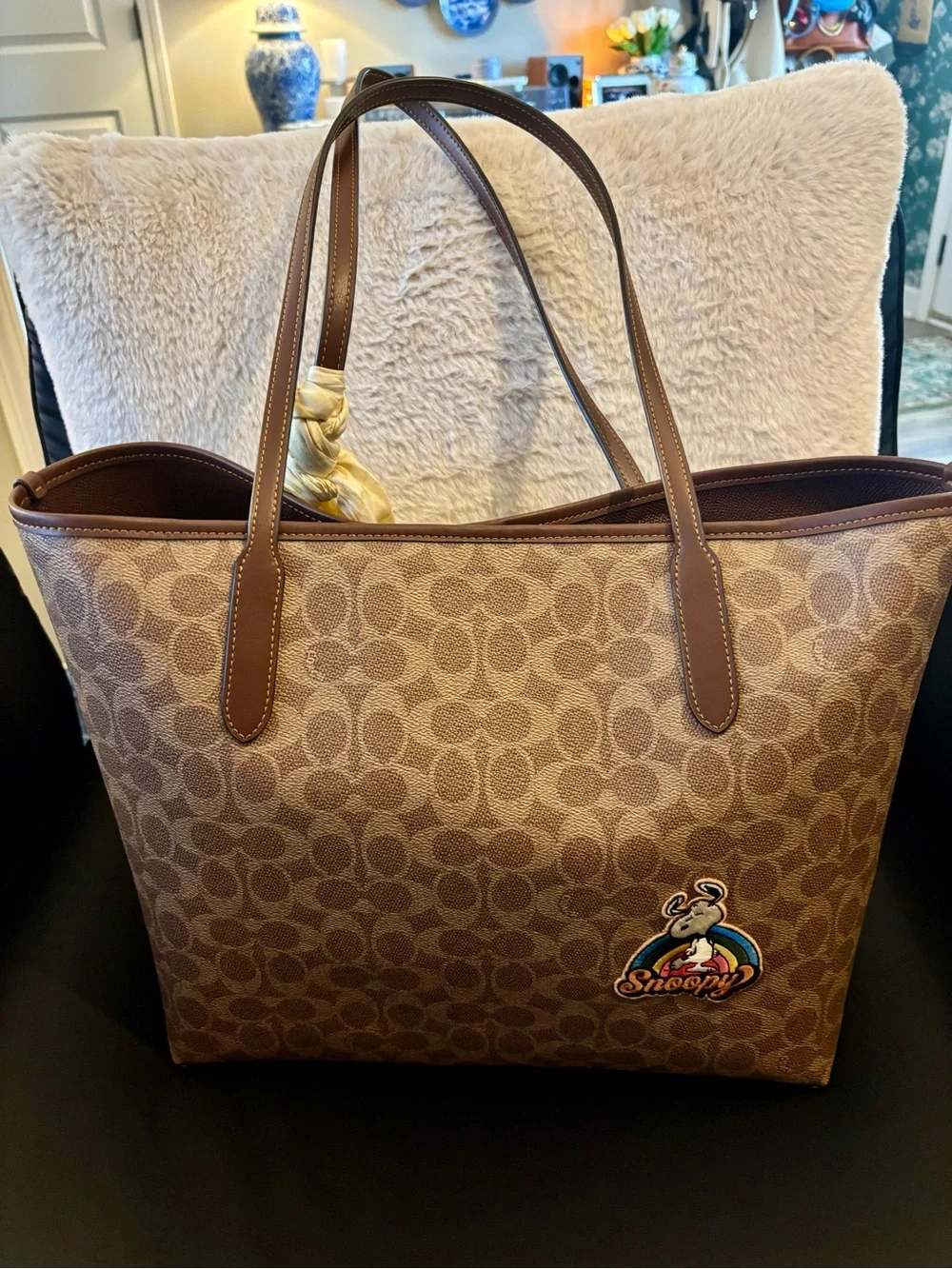 Coach x Peanuts Limited Edition City Tote – Excellent Condition with Extras