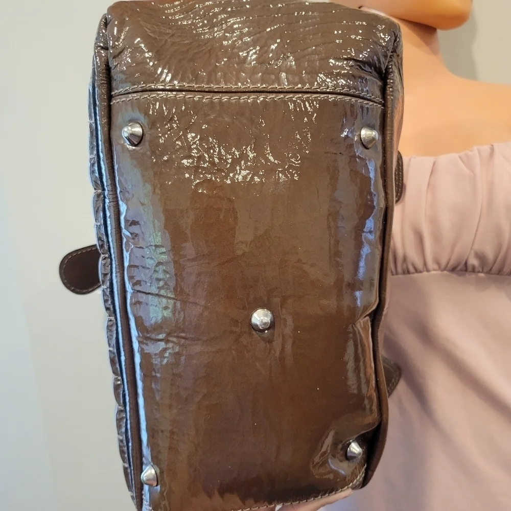 Chloe patent pre bay