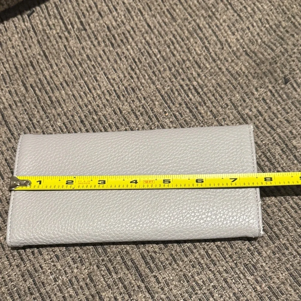 Sephora Elegant Silver Cosmetic Case
