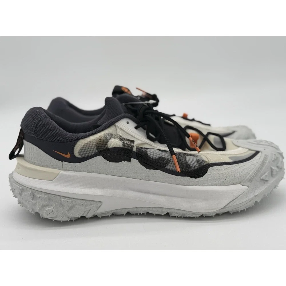 Size 10- Nike ACG Mountain Fly 2 Low Trail Hiking Shoes White Black DV7903-001
