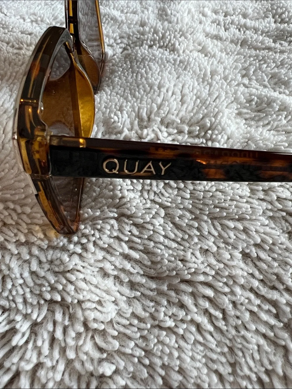Quay Australia chic quay