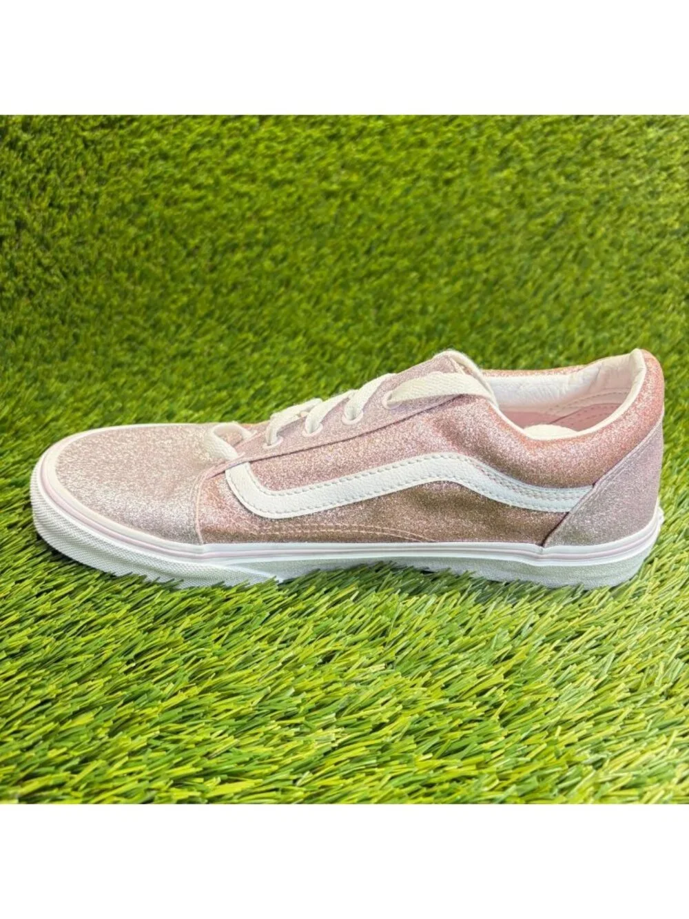 Vans please review