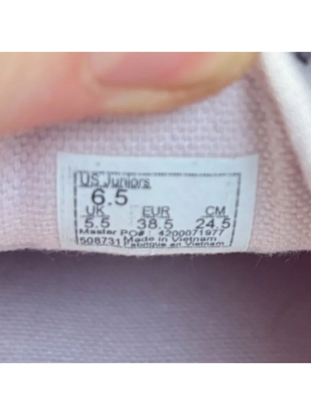 Vans please review