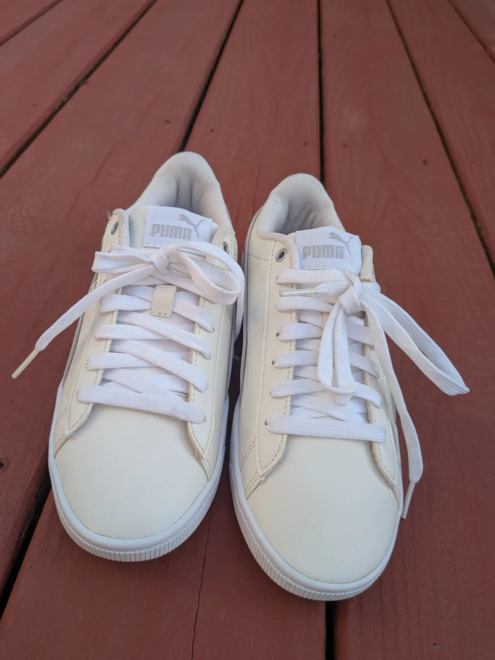 PUMA Youth Size 5 SoftFoam White Court Sneakers - V G U C - BGC