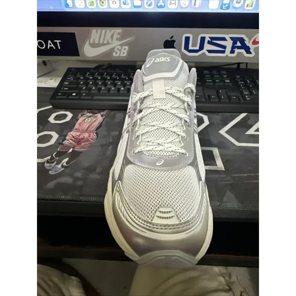 New Women's Size 7 Asics Gel-Kinetic Fluent White Running Shoes 1203A591-101