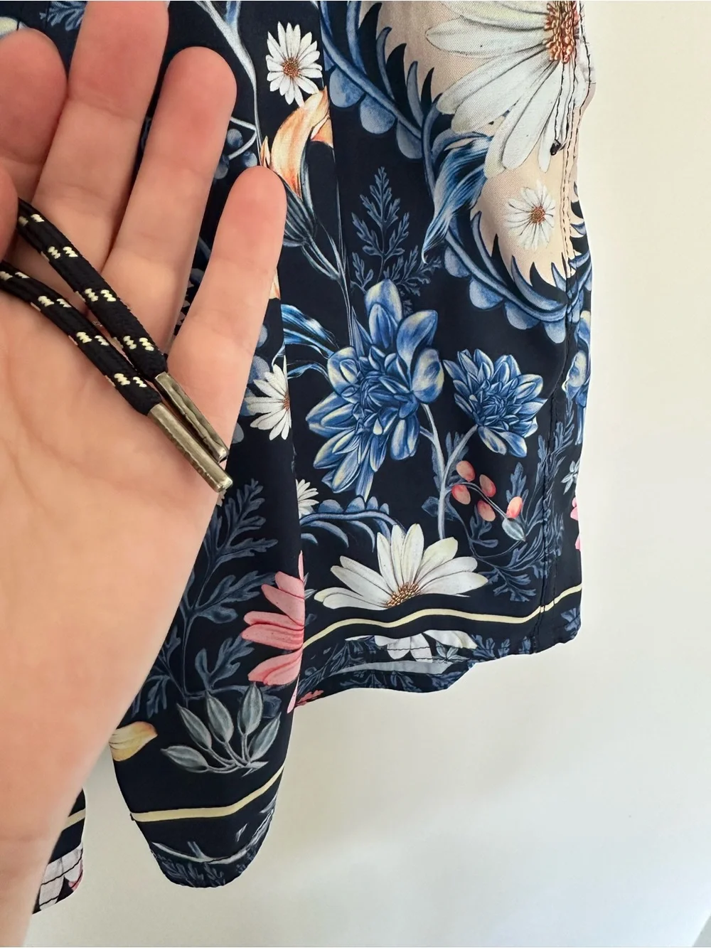 Agua Bendita floral swim trunks 34