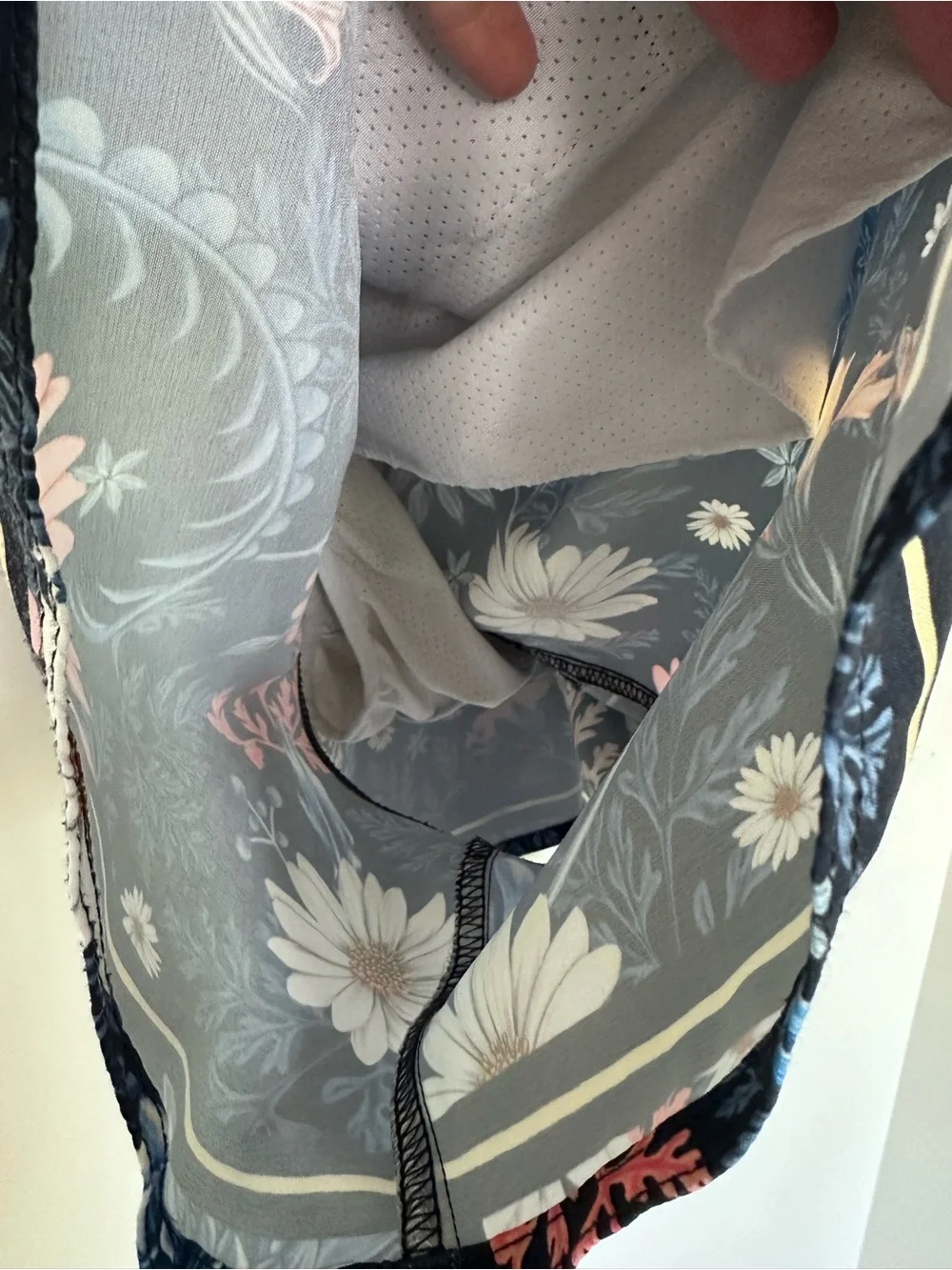 Agua Bendita floral swim trunks 34