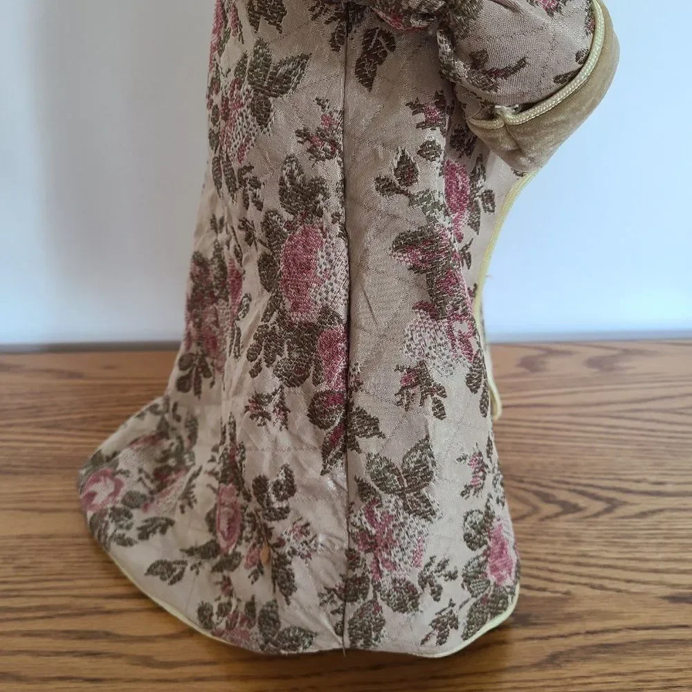 Vintage gold use $10