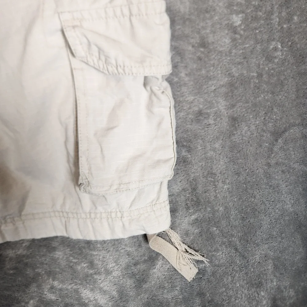 Beverly Hills Polo Club Cargo Shorts Men's 38X11‎ Beige Muted Khaki Modern