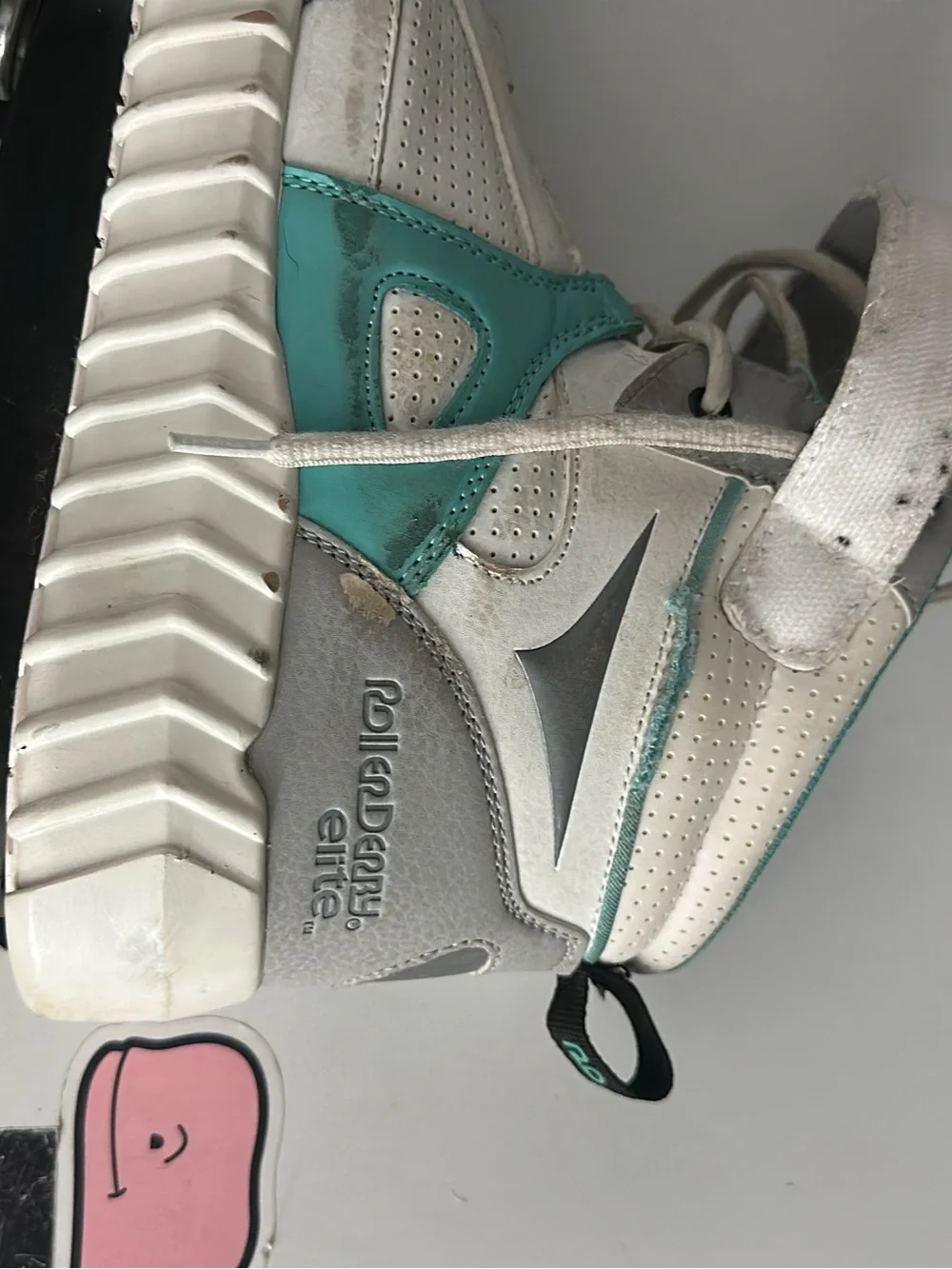 N/A ready gray