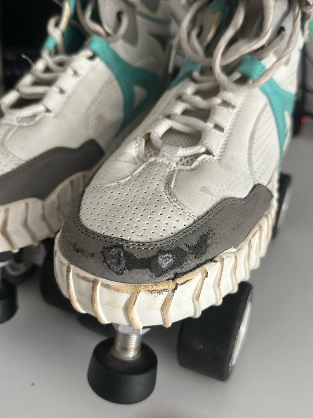 N/A white accents retro