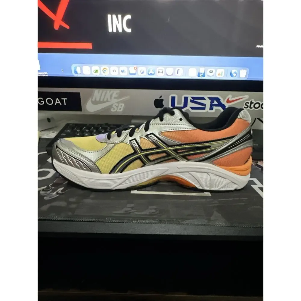 Asics thanks shopping