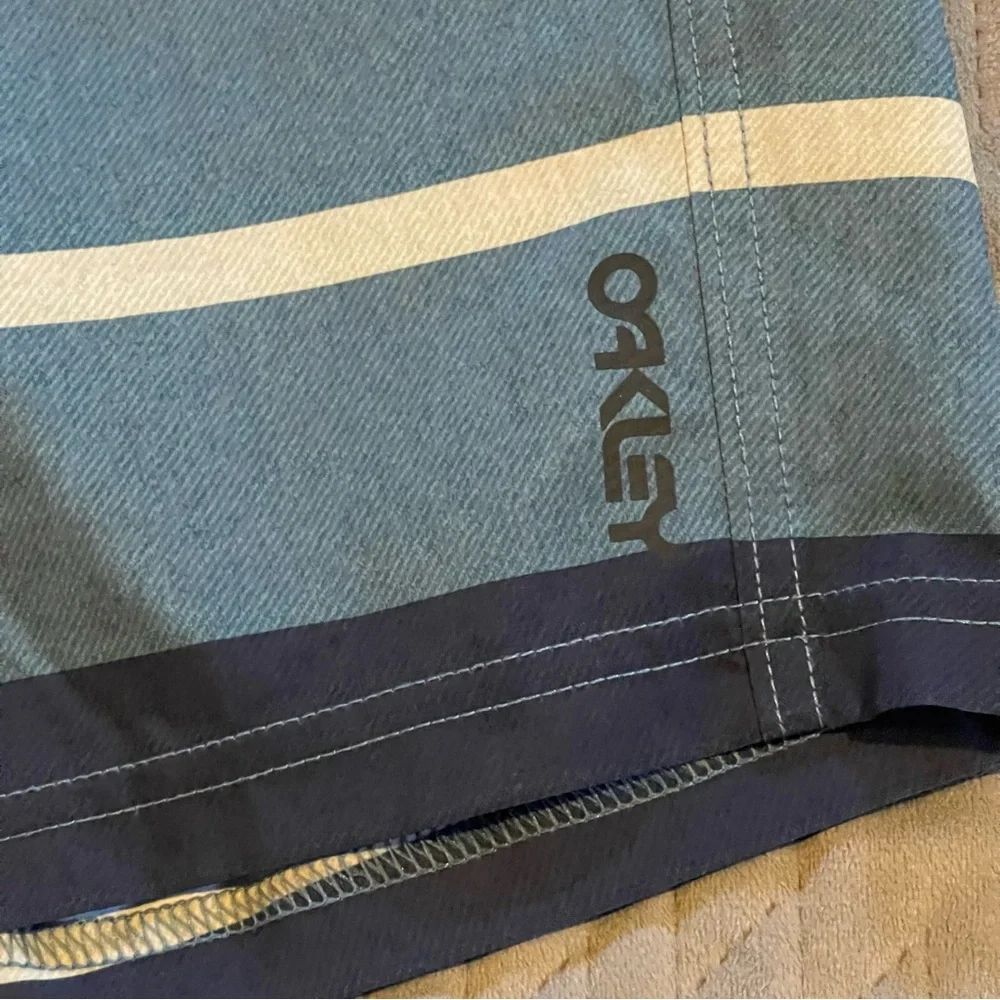 Oakley shorts mens
