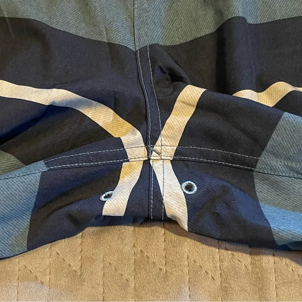 Oakley shorts mens