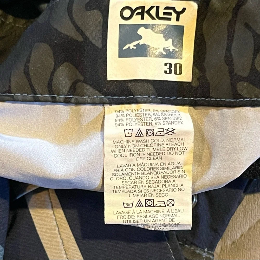 Oakley shorts mens