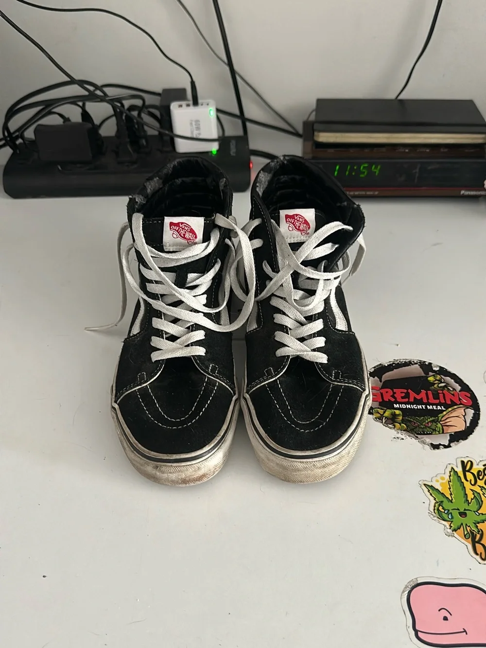 Vans white sole classic