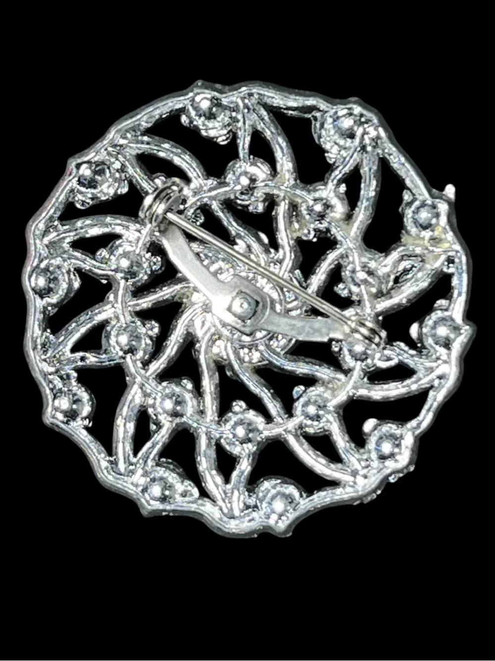 Vintage delicate round