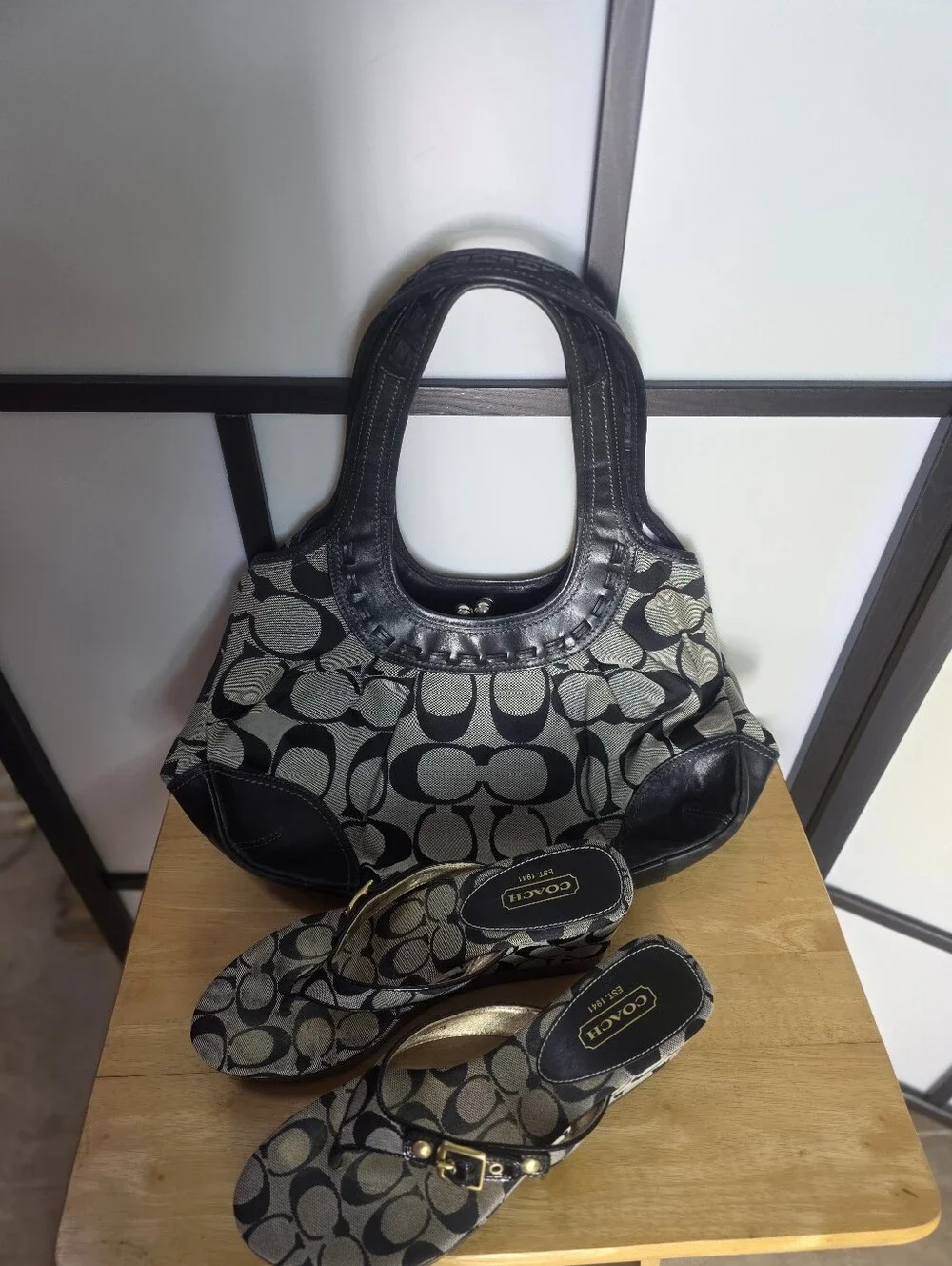 Coach Black & Gray Signature Canvas Shoulder Bag with Matching Sandals Size 11
