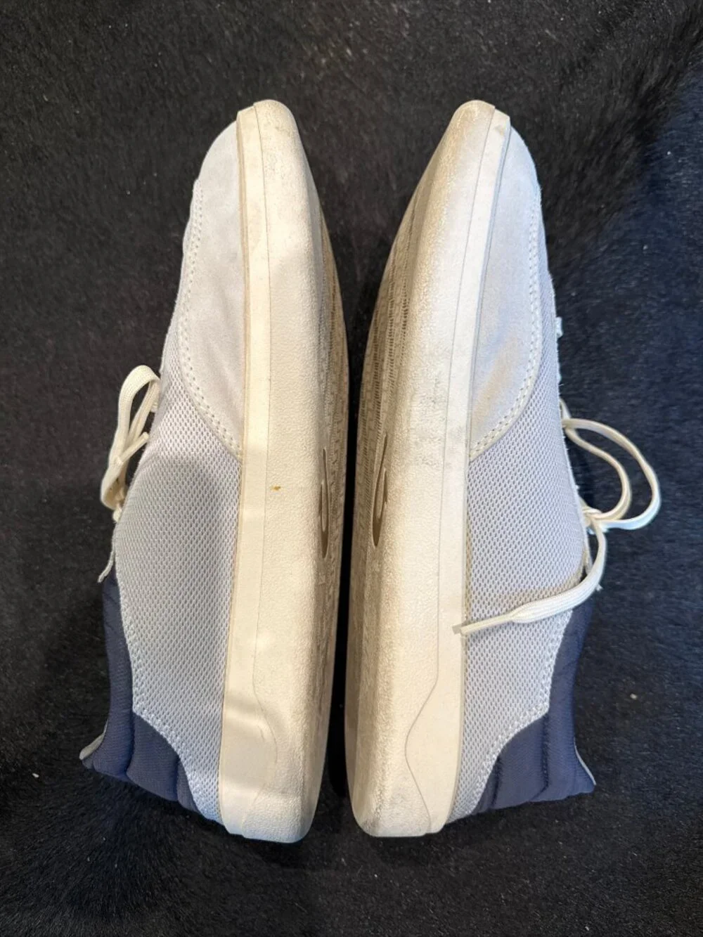 OluKai punini lace