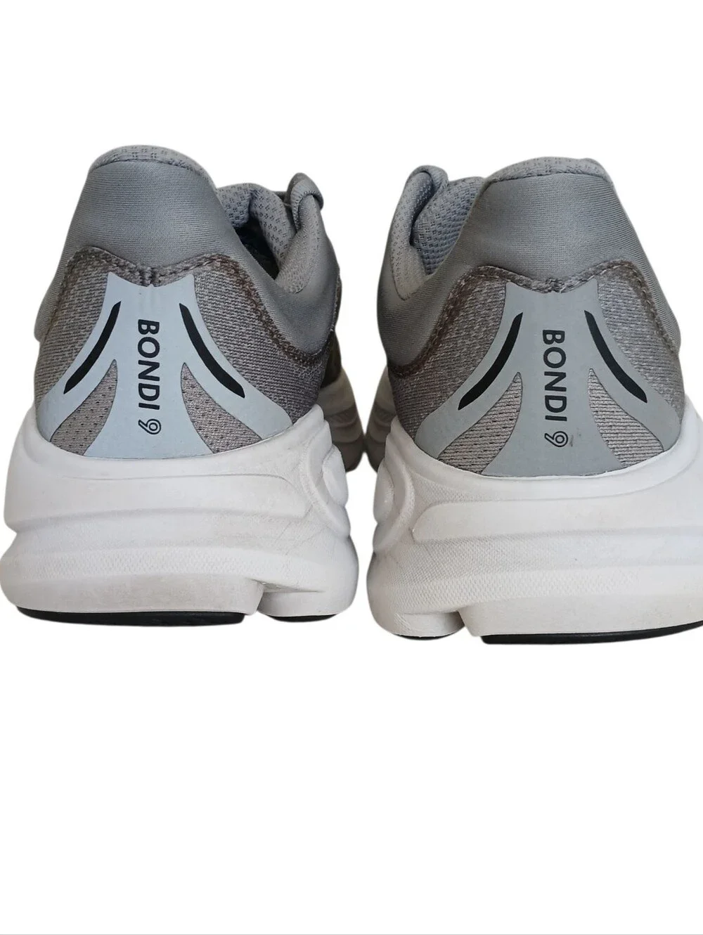 Hoka one bondi