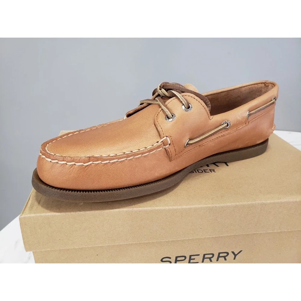 NEW SPERRY Original Boat Shoes Mens 11 MENS 2 Eye Top Sider Sahara Brown EU 44.5