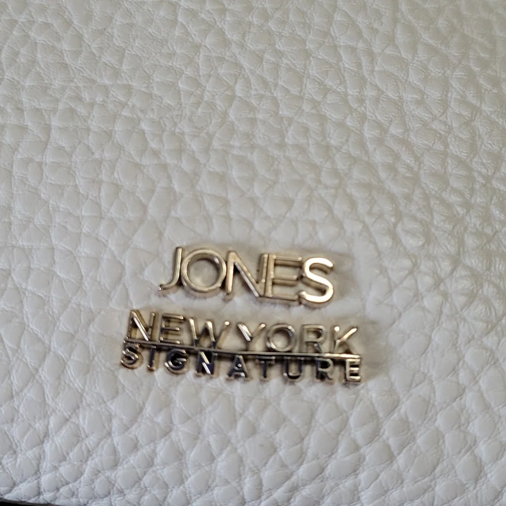 Jones New York new tags