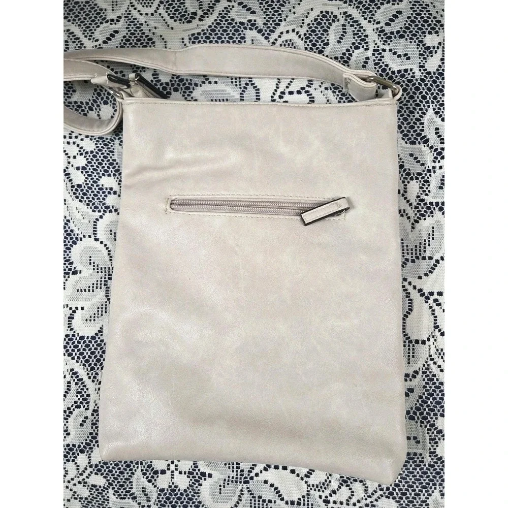 Boutique to you boutique crossbody