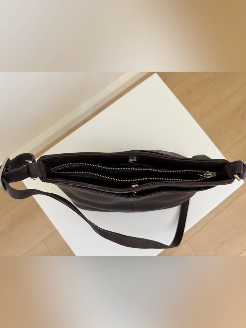Vintage Coach Sonoma 6802