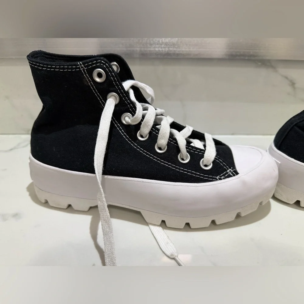 Converse high top
