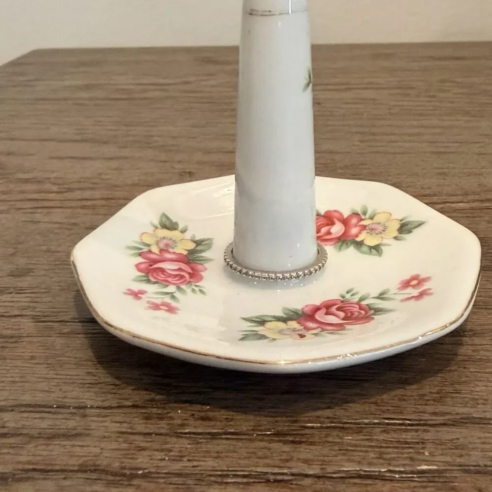 Unbranded ceramic ring
