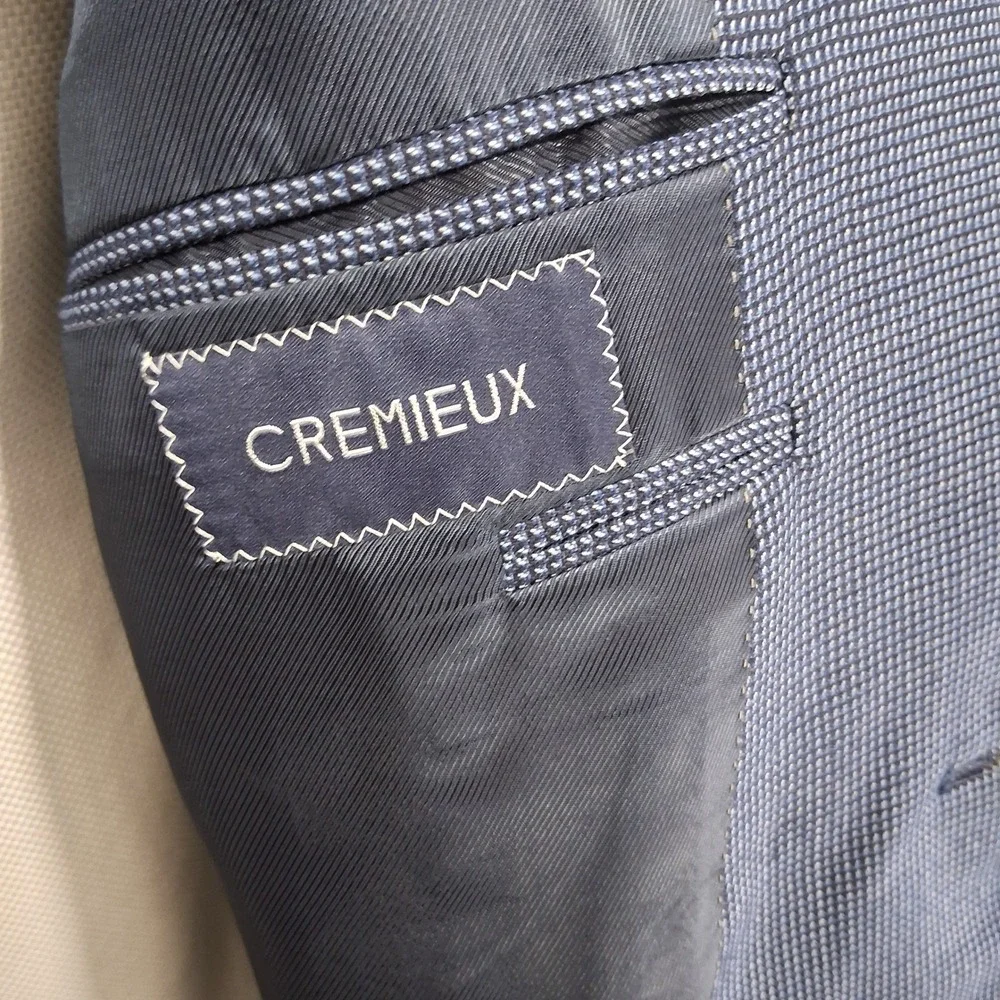 Daniel Cremieux this item