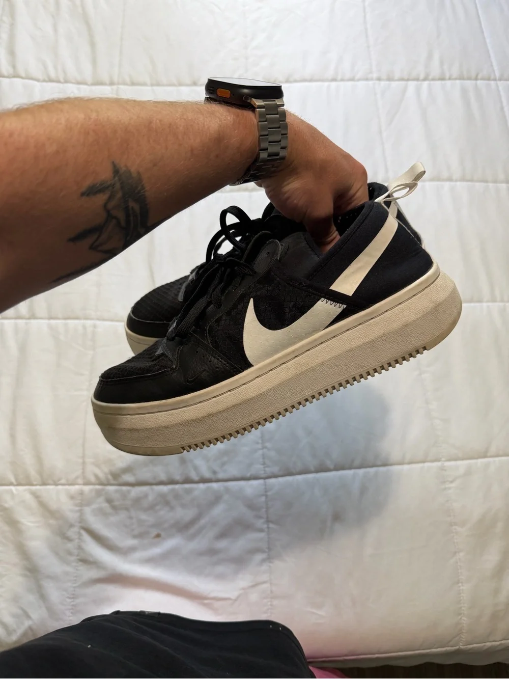 Nike women court