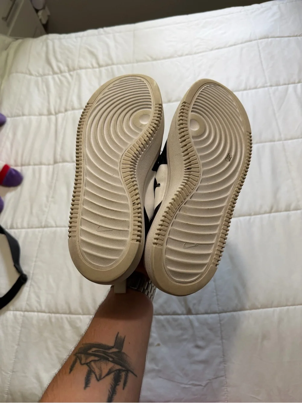 Nike women court