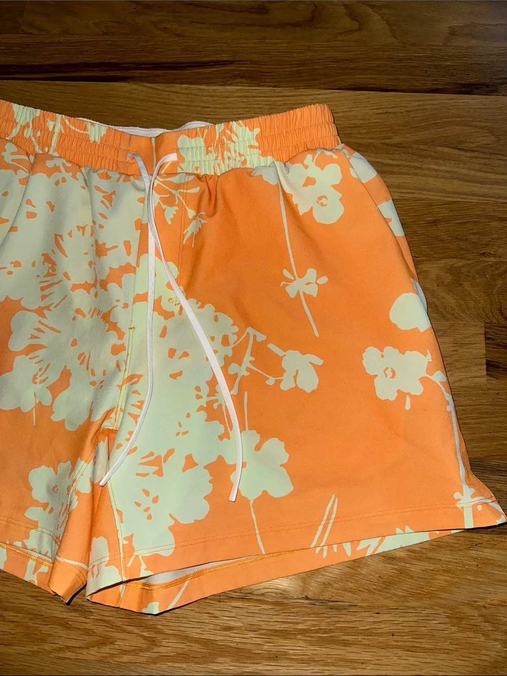 lululemon athletica tangerine etc pattern