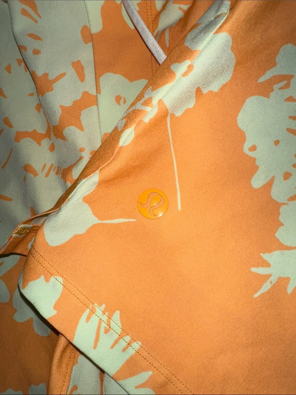 lululemon athletica cream right