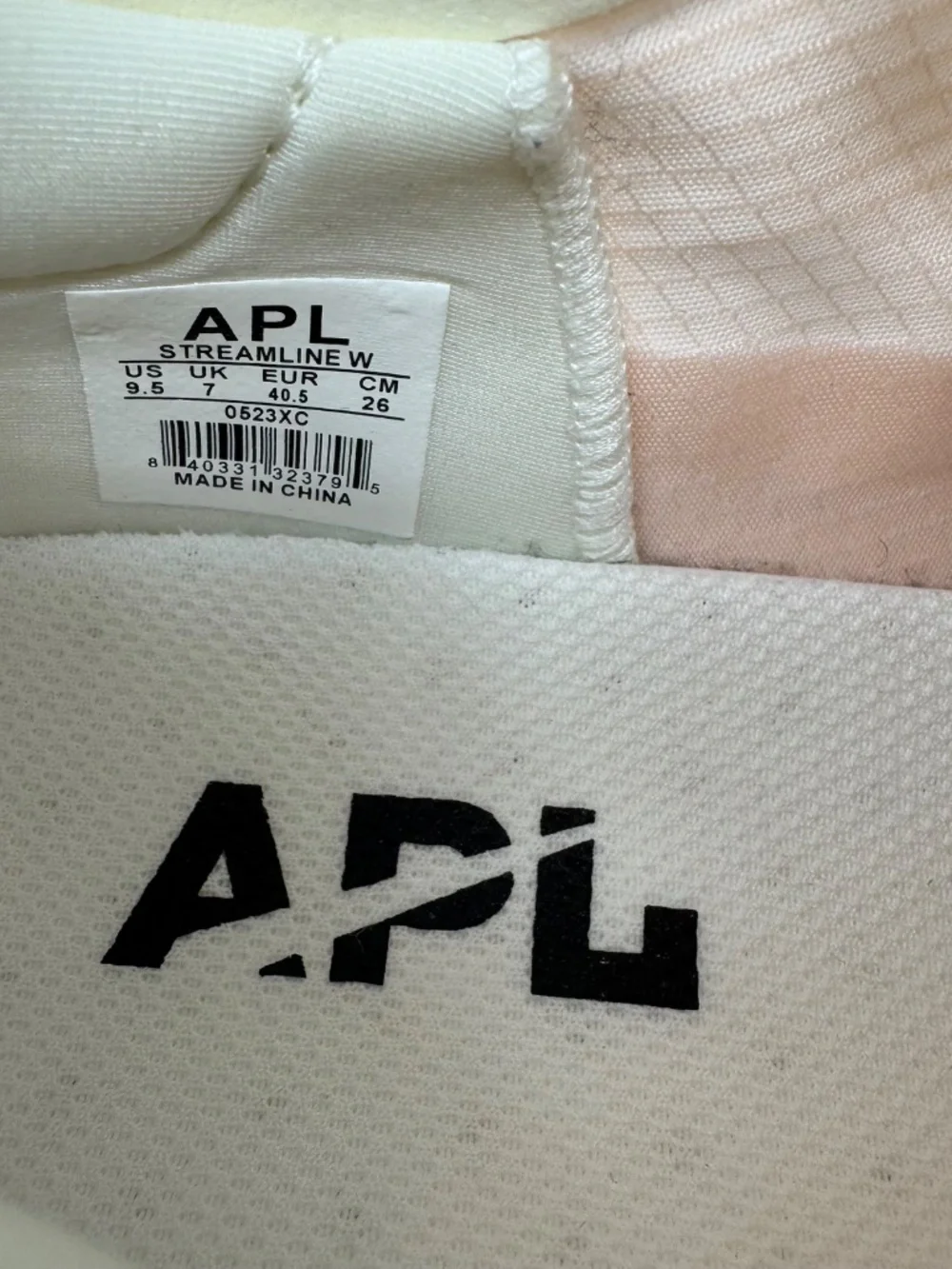APL Athletic Propulsion Labs Women's Streamline Running Shoes Creme Ivory Light