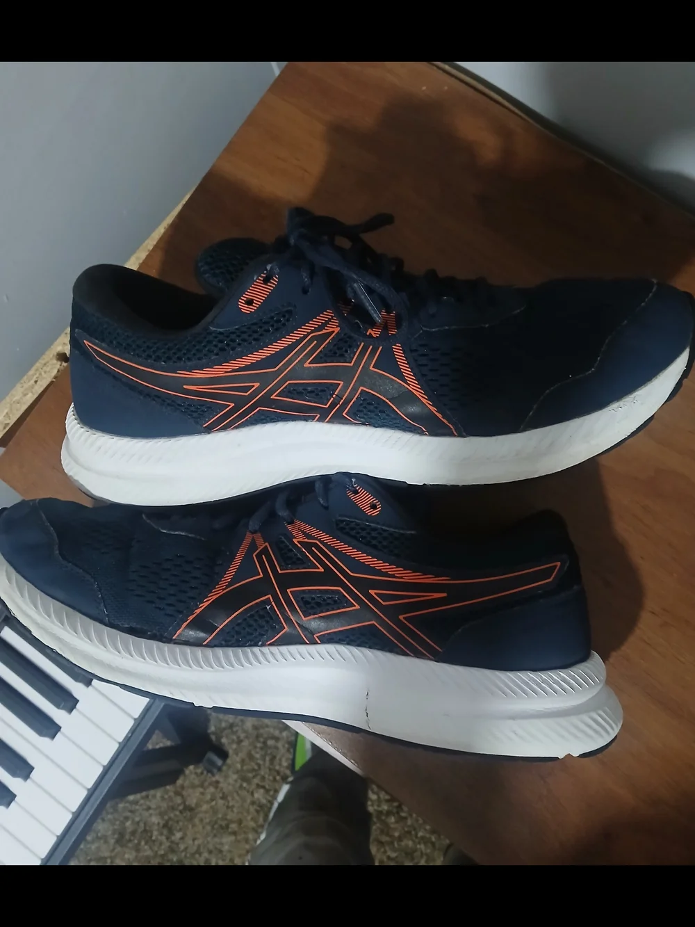 Asics trim midsole lightweight