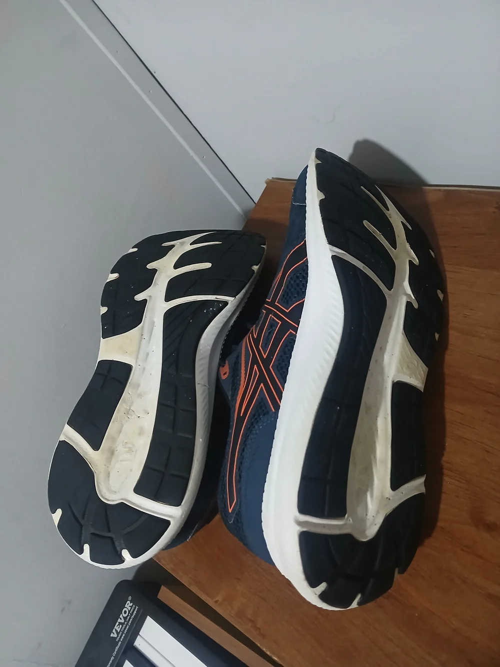 Asics upper lightweight