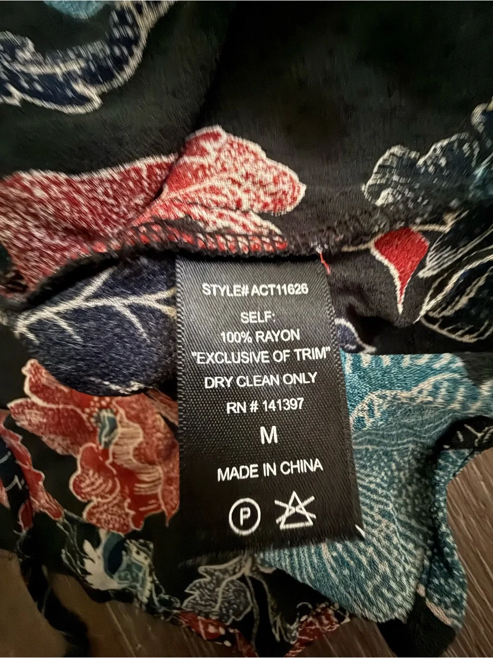 Astr label black